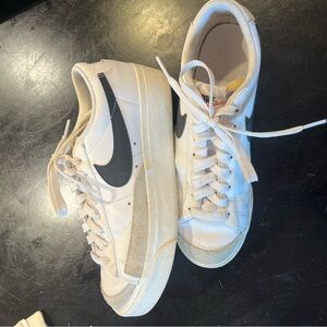 Nike blazers platform